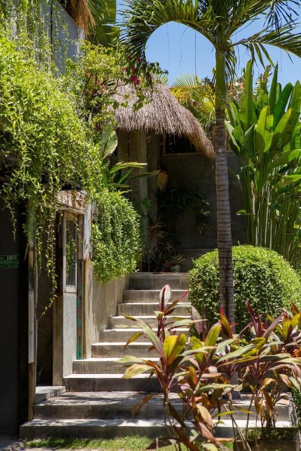 Seaside Tribe - Boutique Surf Stay & Retreat Tanah Lot Eksteriør billede