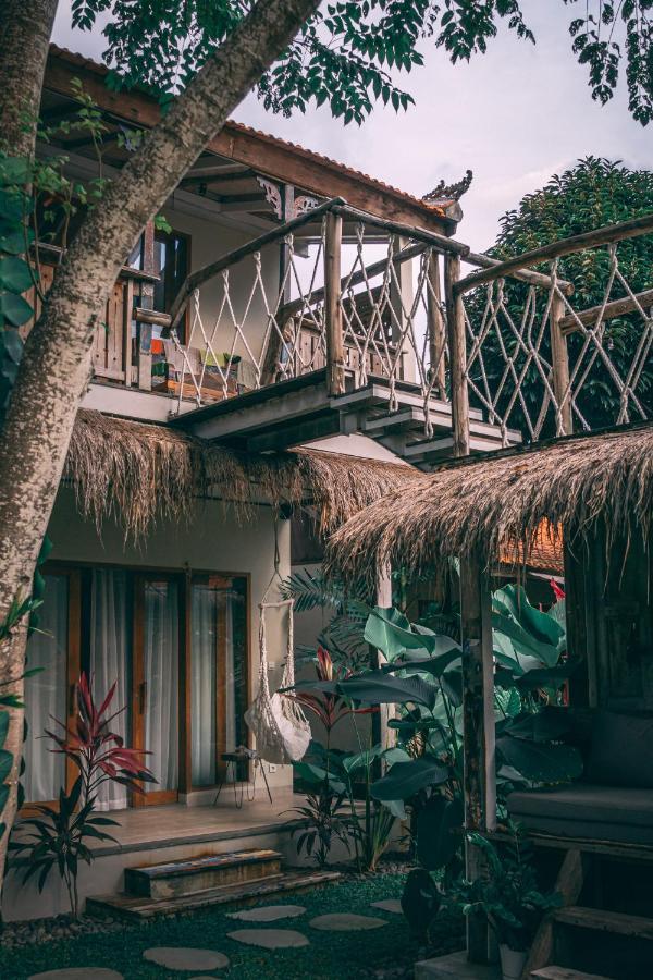 Seaside Tribe - Boutique Surf Stay & Retreat Tanah Lot Eksteriør billede