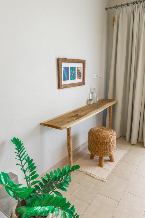 Seaside Tribe - Boutique Surf Stay & Retreat Tanah Lot Eksteriør billede